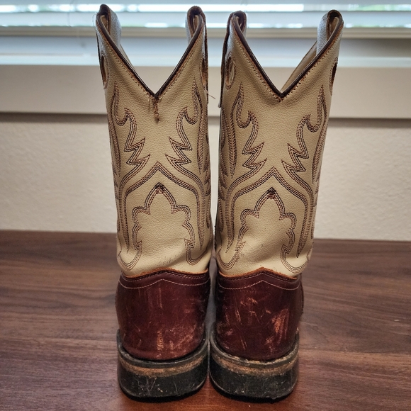 Old West Country Western Cowboy Boots - Picture 7 of 16